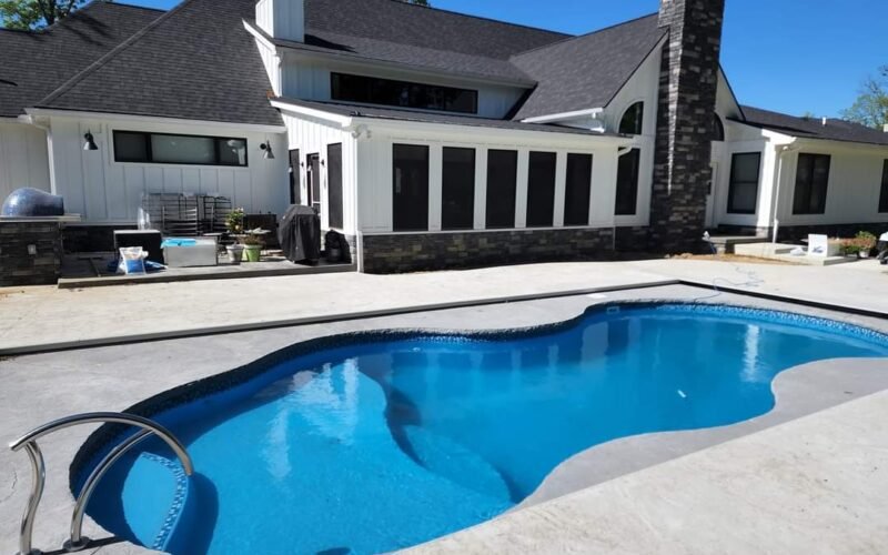 Costa Azul fiberglass pool