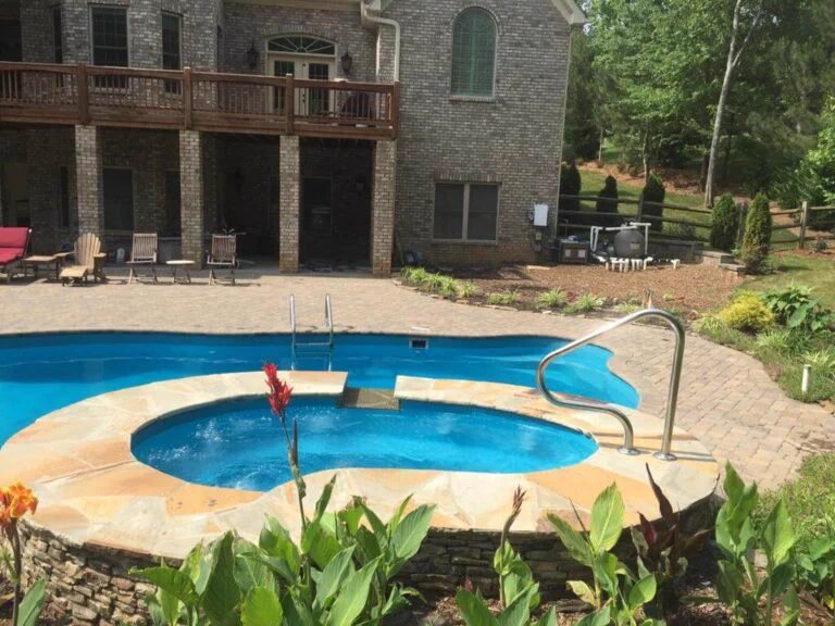 Blue Lagoon fiberglass pool - photo 4